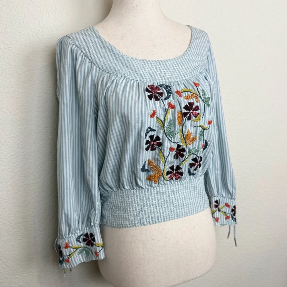 Anthropologie Beaded Puff-Sleeved Blouse Size Small‎